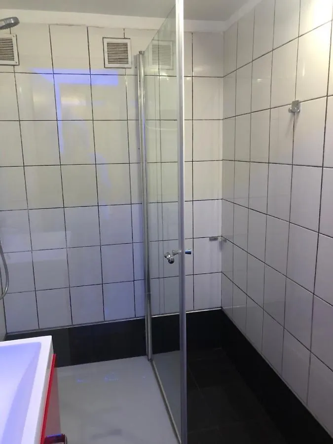 Tanie Pokoje Blisko Lotniska Poznań